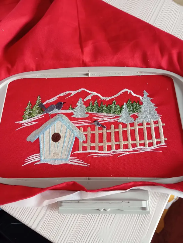 Borsa con ricamo di paesaggio invernale